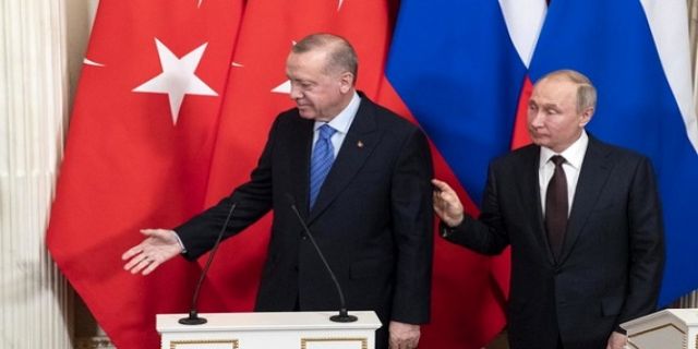 پوتین از زیر عبا چماق نشان داد/ ترکیه رسما «جمهوری عرب سوریه» تحت حاکمیت بشار را پذیرفت 