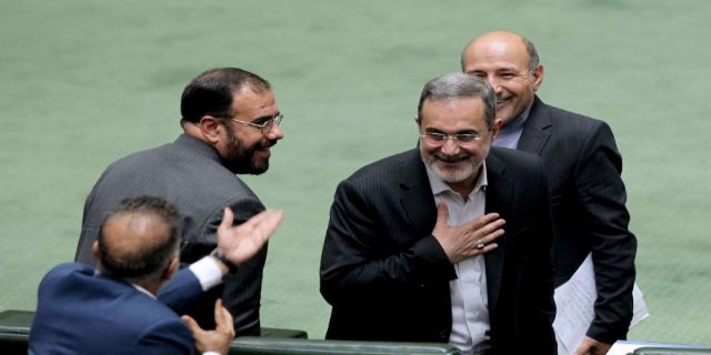 تایید خبر «انتخاب»؛ سخنگوی دولت: پذیرش استعفای بطحایی / استعفای او بابت کاندیداتوری در انتخابات مجلس است.....مردی که نسبتا برای مجلس آینده از اصولگرایان بهتر است 