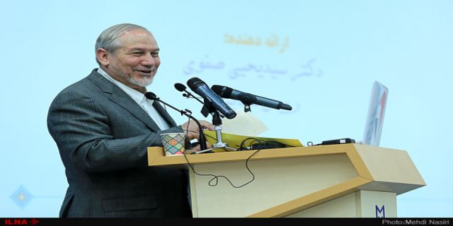  سرلشگر صفوی: ما از آمریکا نیامده‌ایم و وضعیت امروز مردم را درک می‌کنیم/ اگر مردم حمایت‌مان کنند از این شرایط عبور خواهیم کرد 