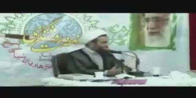 حجت الاسلام پناهیان گفت: فتنه كنيد حكمت اعدامه، داريد نان ولايت فقيه را می‌خوريد. 