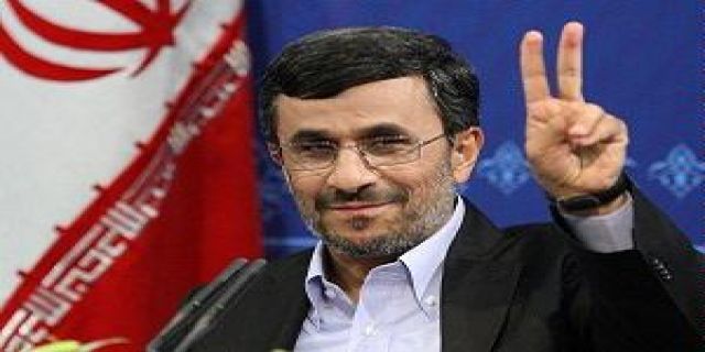 احمدی نژاد  بدنبال دادن لیست در انتخابات مجلس 
