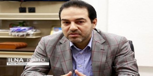  معاون بهداشت وزارت بهداشت مطرح کرد: «افراد غیرکارشناس و سازمان‌های بی‌ربط» مانعی برای پیشگیری از اچ آی وی/ می‌گویند آموزش فحشا می‌دهید!/ «بیماریابی» با اختلال روبرو شده‌است