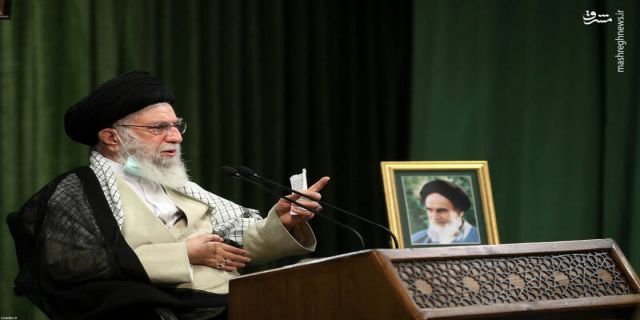 حضرت آیت الله العظمی  خامنه ای  رهبر معظم انقلاب  خطاب به نمایندگان مجلس یازدهم : برخی از این نسبت‌ها حرام شرعی است / همه دولت ها موظفند تا روز آخر با جدیت تلاش کنند / مجادلات مردم را ناراحت می‌کند؛ همه باید در مقابل دشمن یکصدا باشیم / دولت ها باید تا روز آخر وظایف خود را انجام دهند