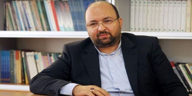 جواد امام در گفت‌وگو با ایلنا: حرف‌های «فتاح» تکرار رفتارهای «احمدی‌نژاد» است/ گویا معدل معرفی اشخاص برای انتخابات ۱۴۰۰ پایین آمده است/ فتاح نیت خود را شفاف بیان کند 