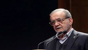 به رییس جمهور ایران جان عرض میکنم   مگرشما  قول داده بودید کسانی که سیم کارت  فیلتر نشده دارند را دچار فیلترینگ کنی ؟فراموش کردی ؟ که قول دادی سیم کارت های فیلتر را رفع فیلترکنی؟