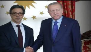دیدار معاون رئیس امارات با اردوغان  شیخ منصور بن زاید آل نهیان، معاون رئیس امارات متحده عربی که به ترکیه رفته است با رجب طیب اردوغان رئیس جمهور این کشور در استانبول دیدار کرد.