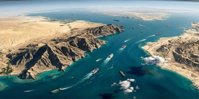  ادعای سی‌ان‌ان: عبورهای شبانه و «چراغ‌خاموش» از تنگه هرمز با اسکورت / شرکت‌های نفتی عربستان، کویت، قطر و امارات، فرستنده‌های نفتکش‌ها را خاموش و نفت را از تنگه به دریای عمان منتقل می‌کنند؛ آنجا نفت خام خود را به نفتکش‌های مشتریان تحویل می‌دهند